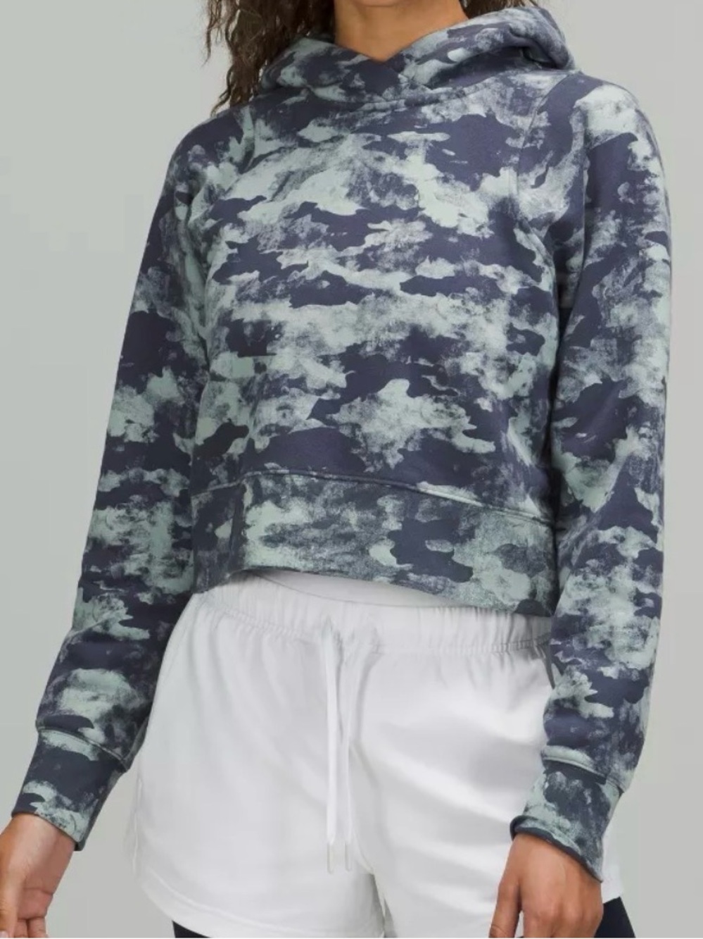 lululemon athletica lounge, full cropped hoodie
